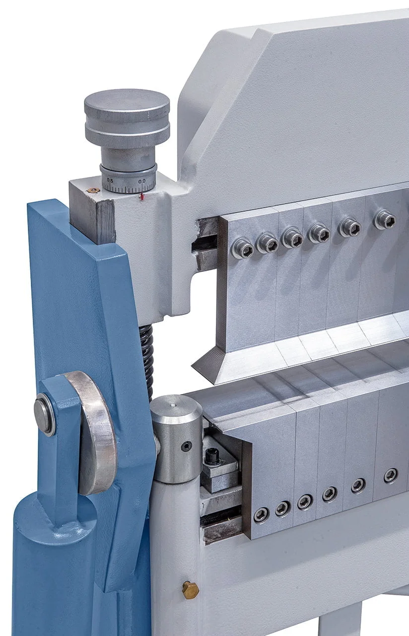 Bernardo TB 1270 Flex Schwenkbiegemaschinen mit segm. Ober-,Unter- und Biegewange – Bild 4