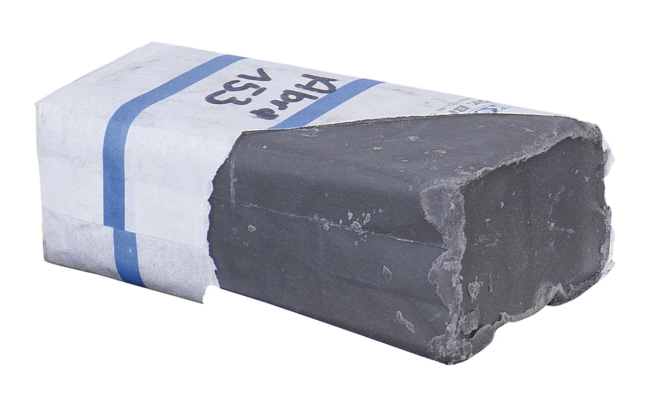 Bernardo Vorpolierpaste Abra 153 (schwarz) für Aluminium -1