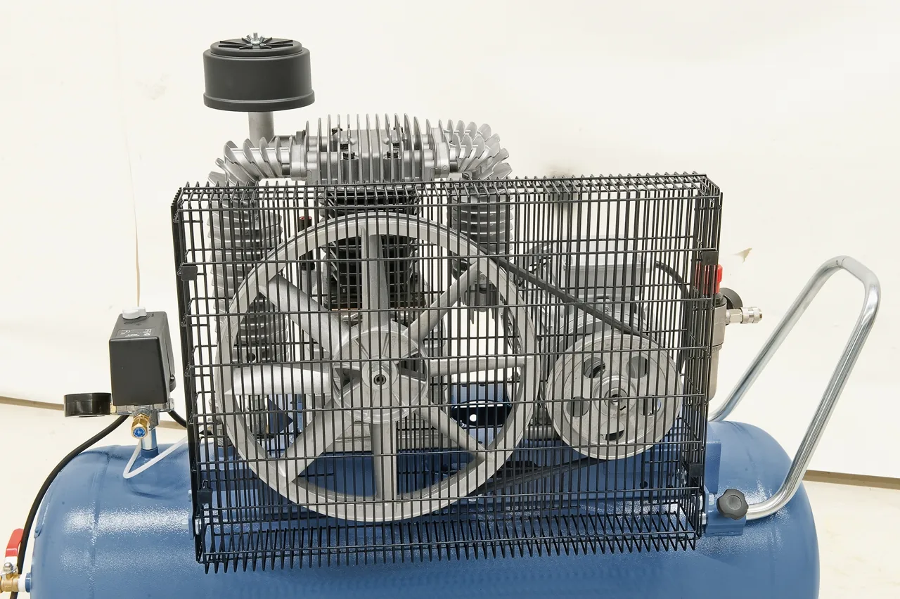 Bernardo Mobiler Kompressor AC35/100/600/F/D -4