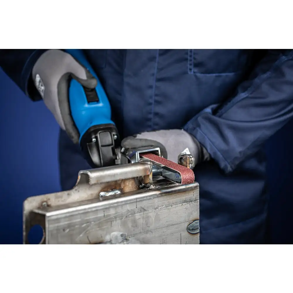 Pferd Tools PFERD TOOLS Keramikkorn Schleifband BA 20x520mm CO-COOL60 für Edelstahl-Schliff mit Bandschleifer-2 Application Pic 2