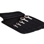 Bosch 5-teiliger Schraubenschlüsselsatz in einer offenen Segeltuchtasche.